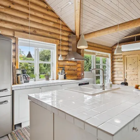 Lovely Home In Stege With Sauna Дом отдыха *